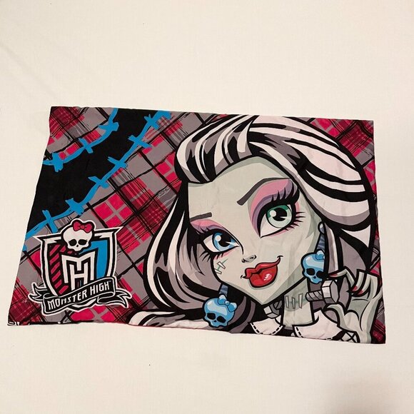 Monster High Pillow Case 29''X20'' Frankie Stein - Picture 1 of 16